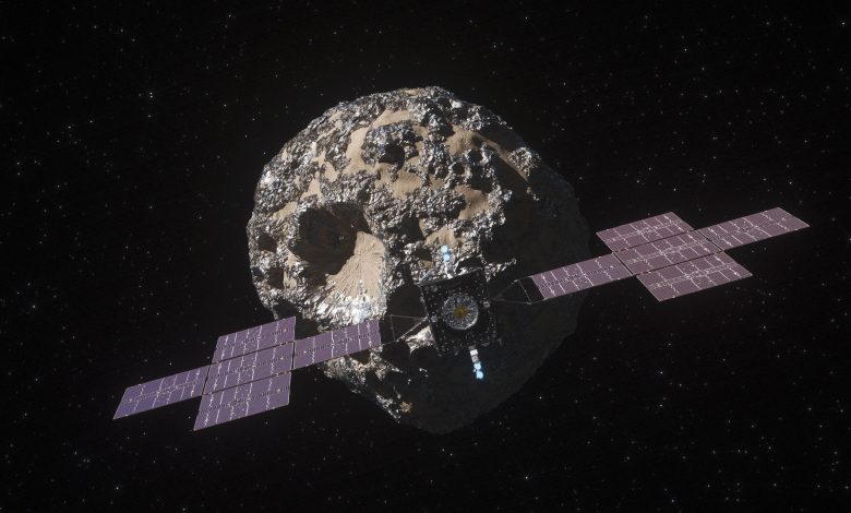 Illustrazione artistica che mostra la sonda Psyche in volo verso l'asteroide omonimo, fatto principalmente di metallo