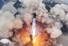 Fotografia del decollo del quarto volo di test integrato di Starship